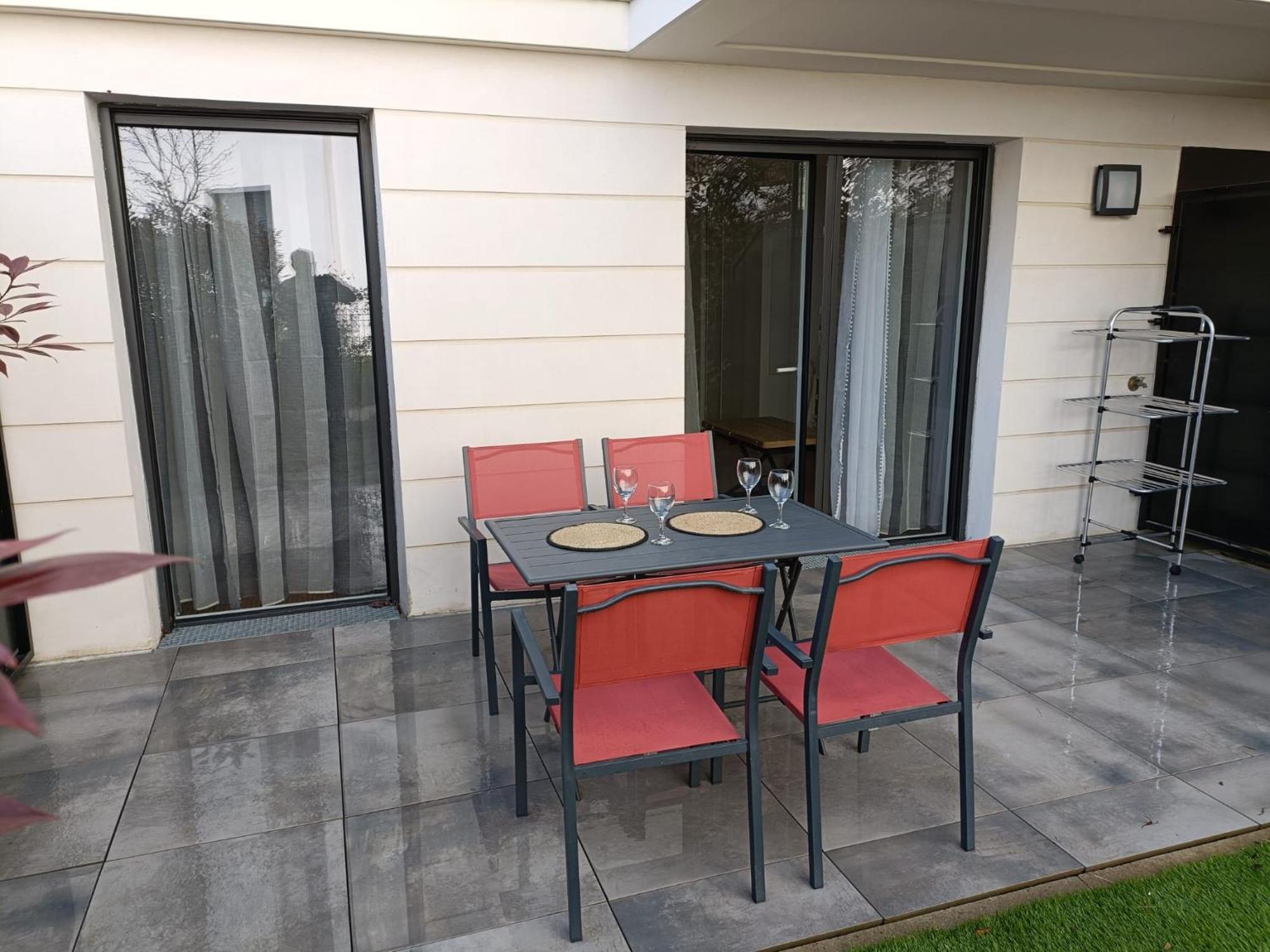 Disney - Paris 5 Min De Disney - Pk Prive Gratuit - 4 Personnes - Terrasse Jardin شيسي المظهر الخارجي الصورة
