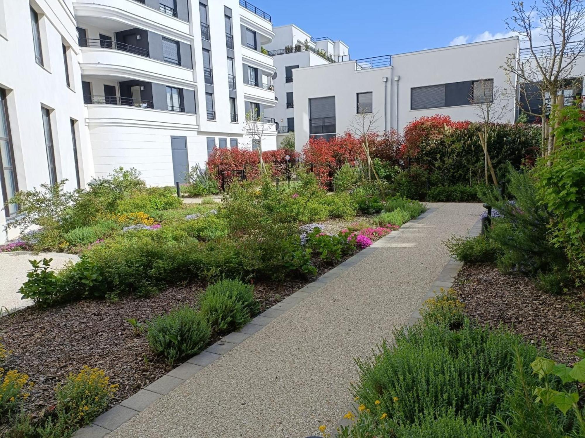 Disney - Paris 5 Min De Disney - Pk Prive Gratuit - 4 Personnes - Terrasse Jardin شيسي المظهر الخارجي الصورة
